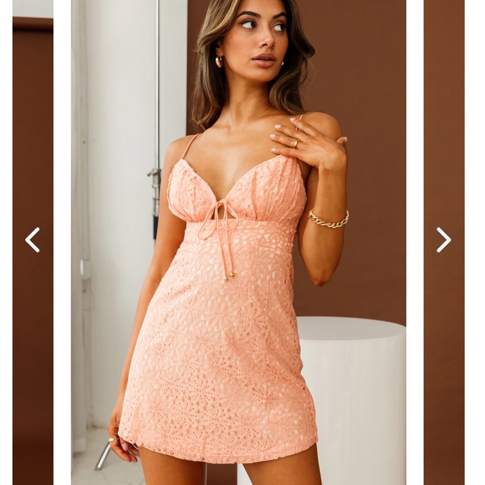 NWT Selfie Leslie IN MY DREAMS Lace Overlay String Tie Bust Dress APRICOT - XS